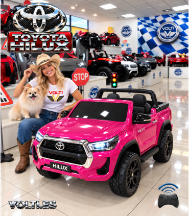 TOYOTA HILUX 180 WATIOS POTENCIA 4 MOTORES PANTALLA VIDEO